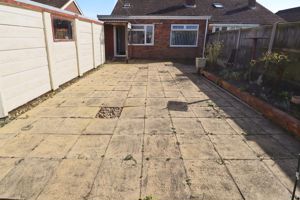 MALTINGS ROAD- click for photo gallery